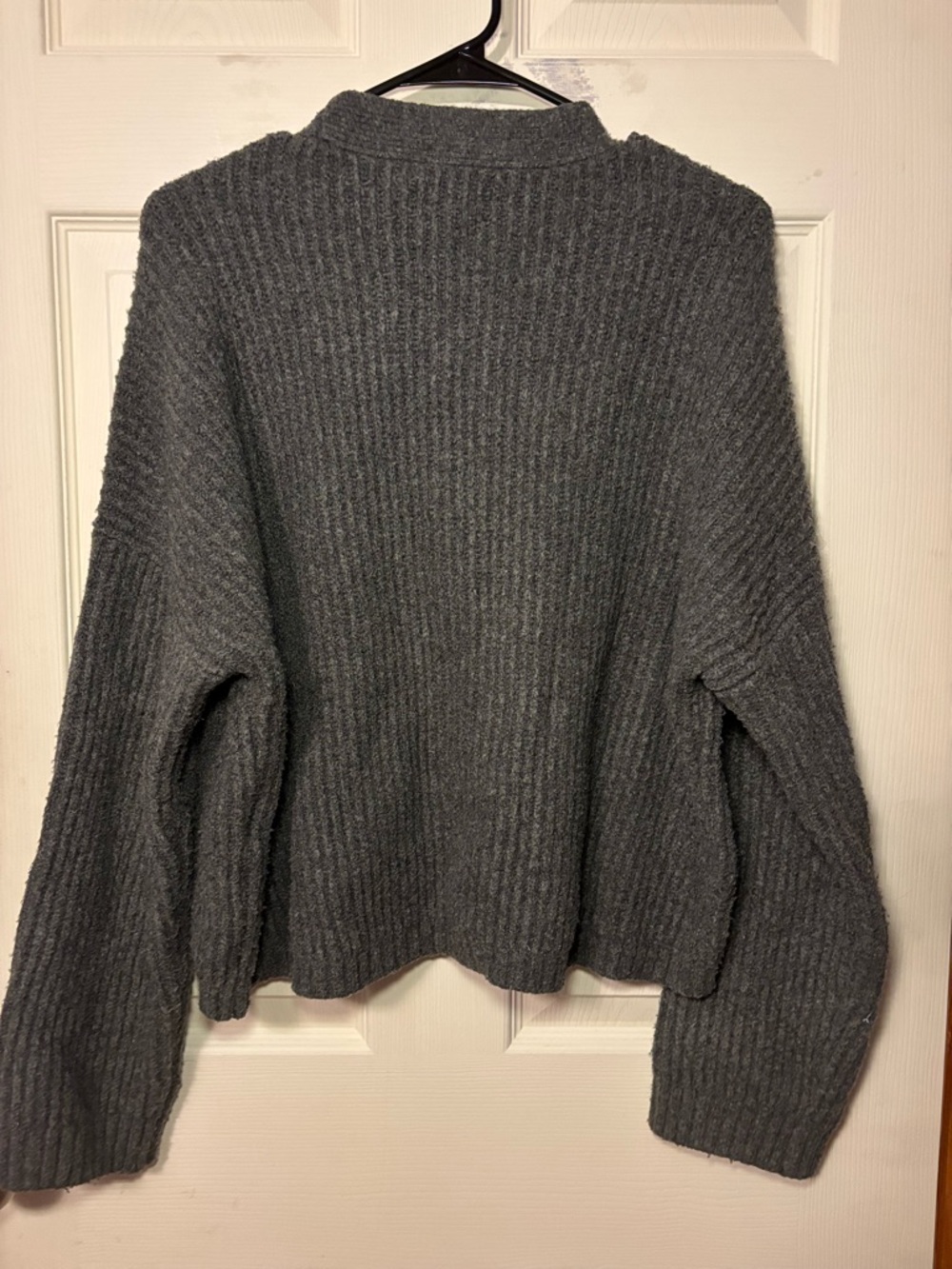 Abercrombie & Fitch Ribbed Cardigan Sweater - Picture 5 of 6
